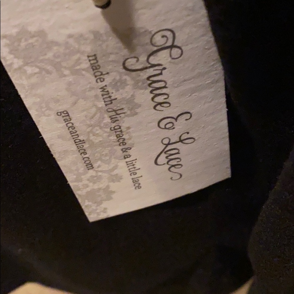 Grace & Lace Black top S NWT - Picture 9 of 10